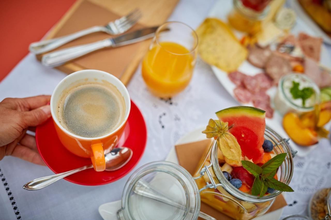 Hotel Landgraf Schwalmstadt Bagian luar foto