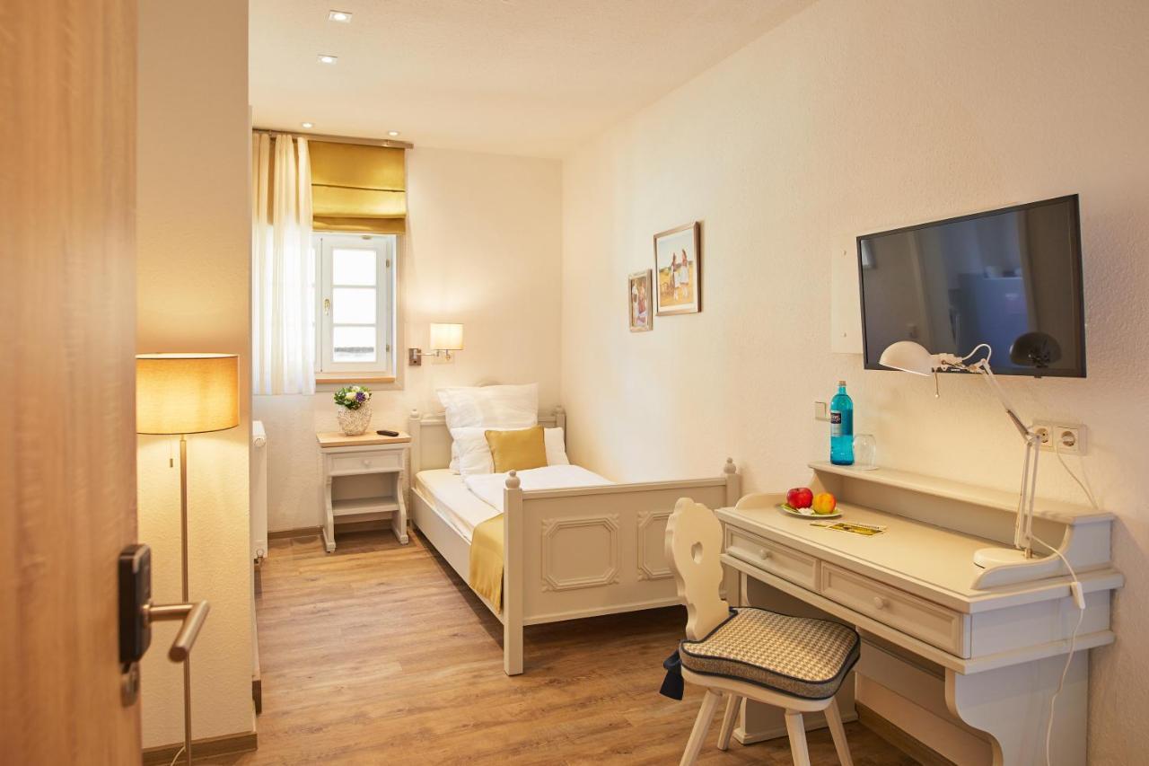 Hotel Landgraf Schwalmstadt Bagian luar foto