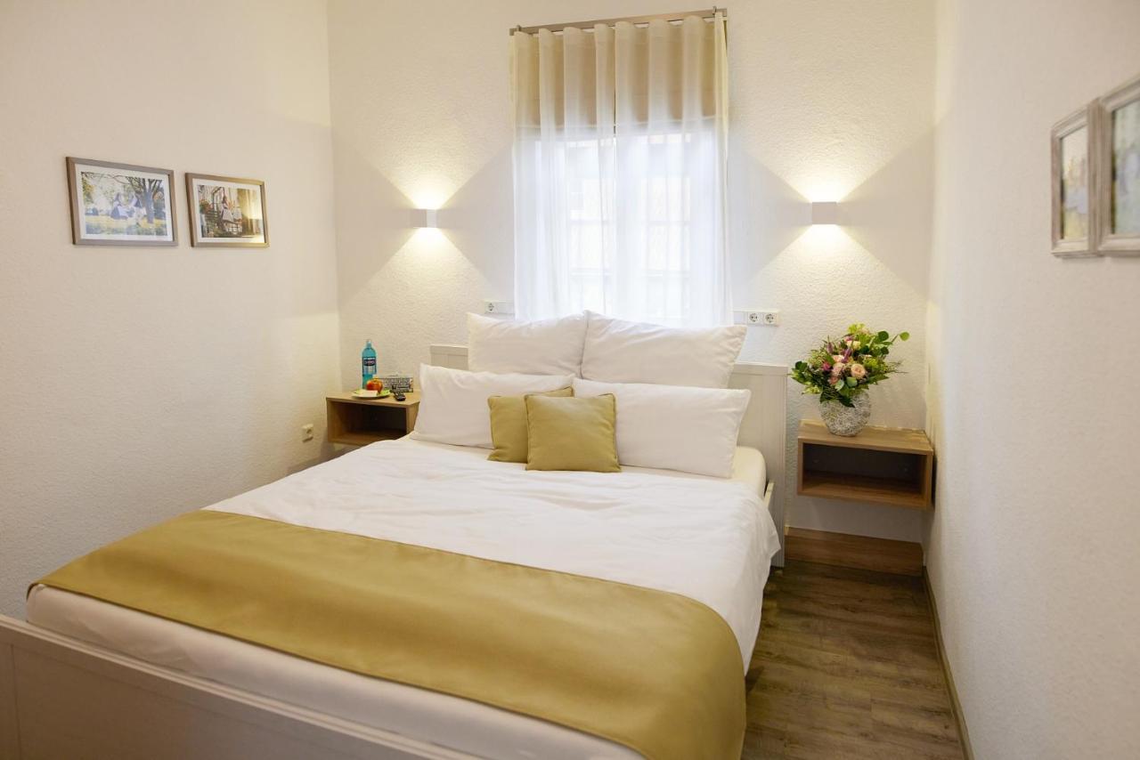 Hotel Landgraf Schwalmstadt Bagian luar foto