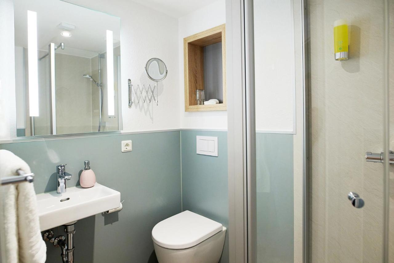 Hotel Landgraf Schwalmstadt Bagian luar foto